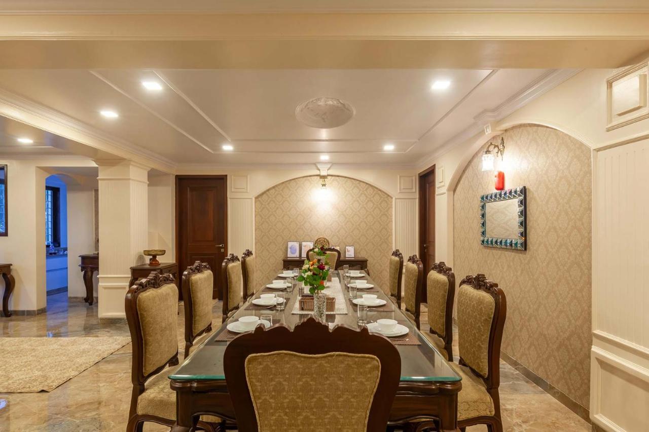 Stayvista'S Lake La Vie - Tranquil Lake-View Villa Amidst Farmland With Pool And Poolside Gazebo - Proximity To Sula Nashik Esterno foto